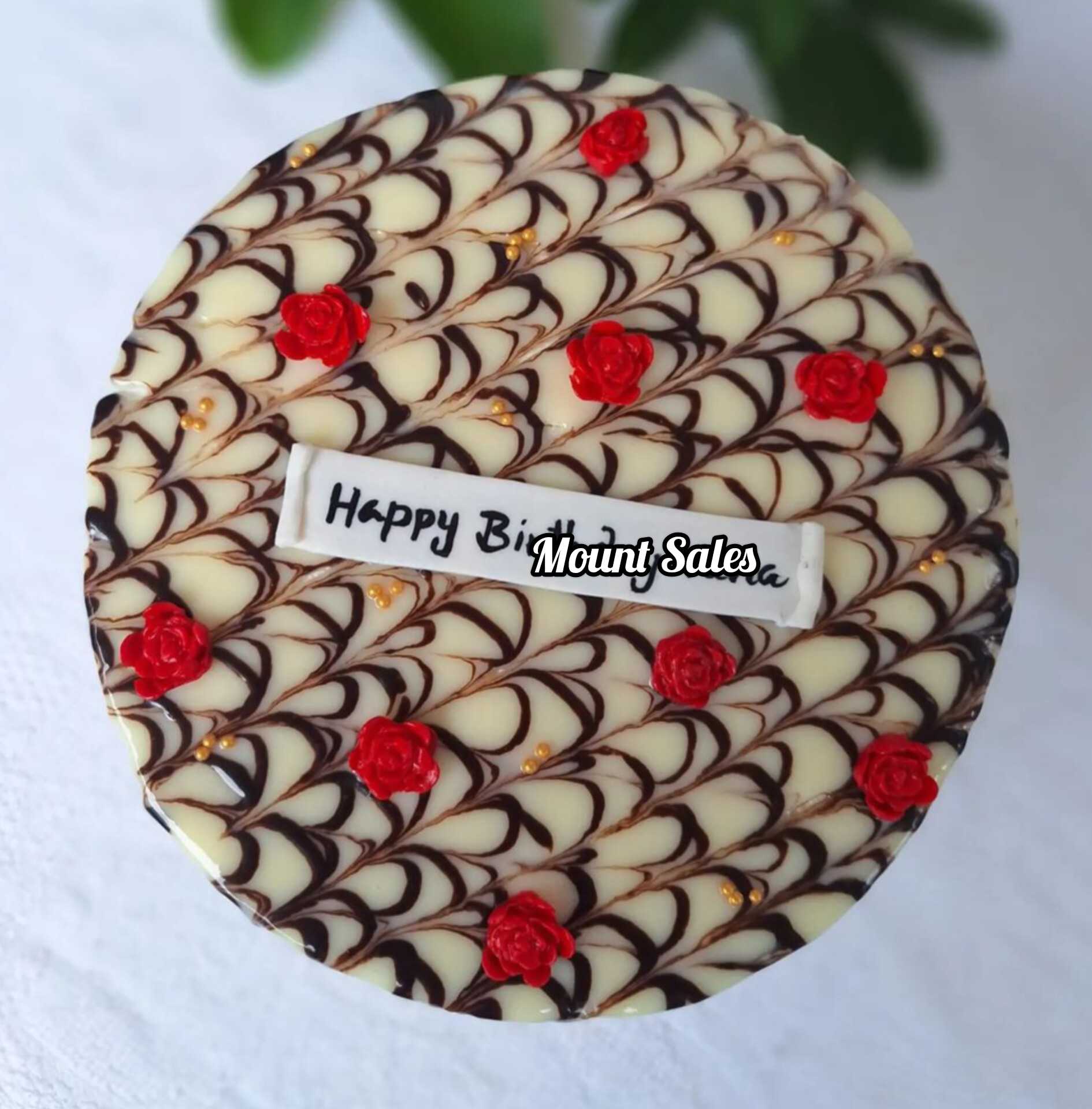 Premium RED N White Velvet Cake